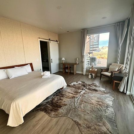 Canyon Oasis Suite With Grand Mesa View 빅 워터 외부 사진